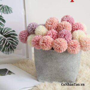 Hoa trang trí bàn làm việc