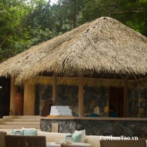 Ứng dụng thực tế của mái lá nhân tạo PKTCS+